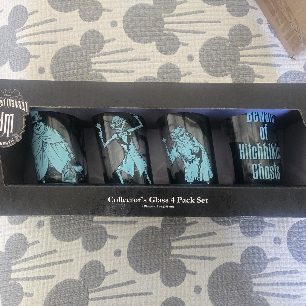 NEW Disney Haunted Mansion Collector Glass 4 Pack Set 12 Oz